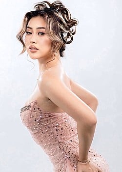 Kendall Jerel image 2 of 3