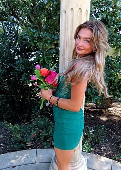 Kenzie Yolles image 4 of 4