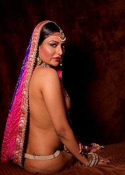 Khushi Mukherjee image 3 of 3