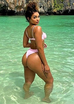 Kia Kenzie image 3 of 4