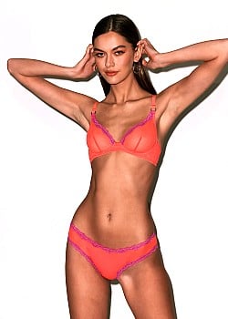Kiana Carroll image 1 of 4