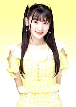 Kiara Saito image 3 of 4