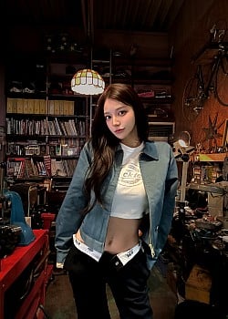 Kiki Mizukami image 2 of 4