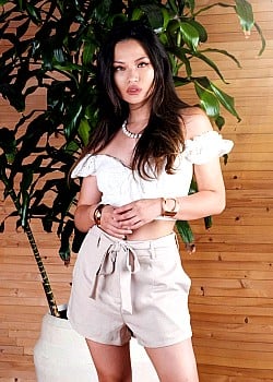 Kiki Wong image 4 of 4