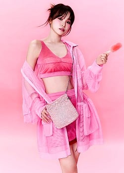 Kim Chae-won image 3 of 3