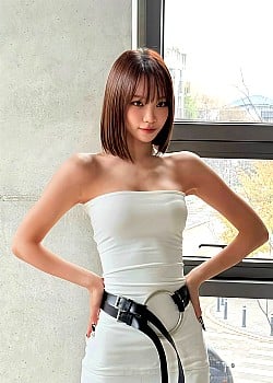 Kim Chae-won image 4 of 4