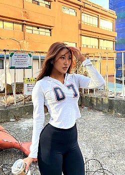 Kim Mi-ryeong image 3 of 3