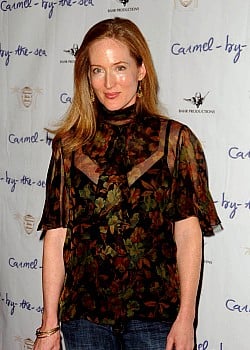 Kim Myers image 2 of 2
