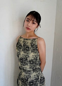 Kina Yazaki image 1 of 1