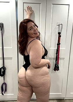 Kinky Katie image 3 of 4