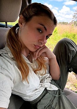 Kira Fauna image 1 of 1
