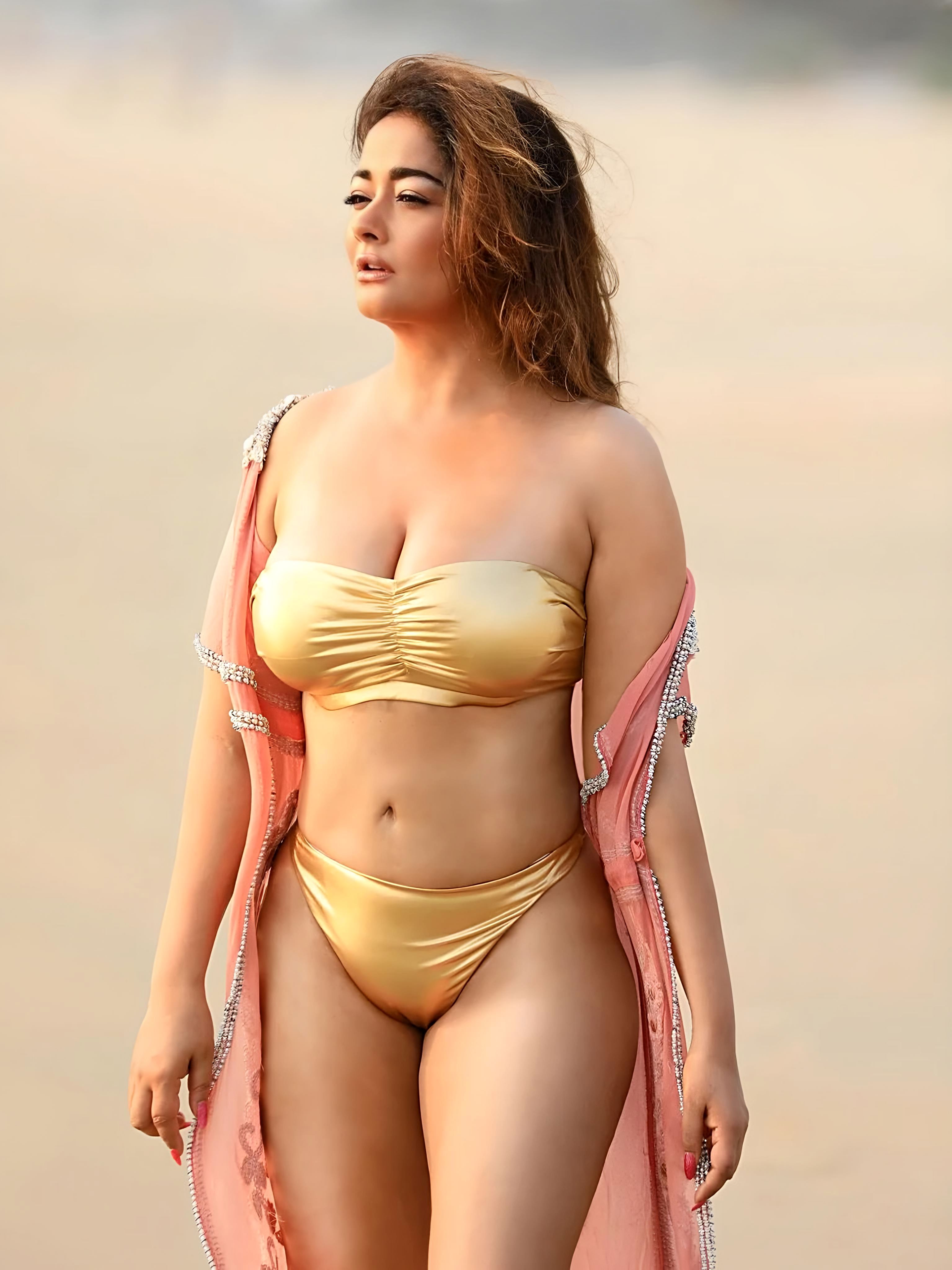 Actress kiran rathod hot