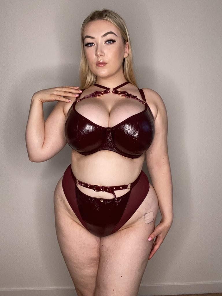 Kirsten minnery-laing