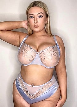 Kirsten Minnery-Laing image 4 of 4