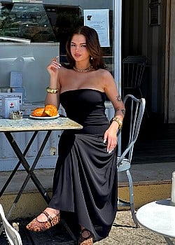 Klaudia Sadownik image 2 of 3