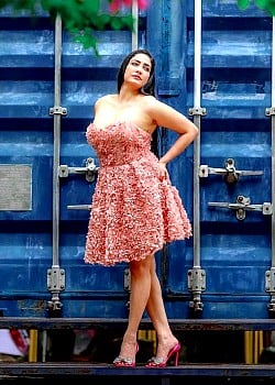 Komal Sharma image 2 of 3