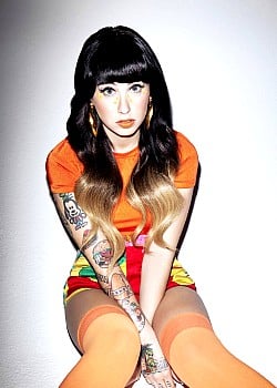 Kreayshawn image 1 of 2