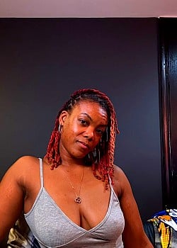 Kris Monique Allen image 2 of 4