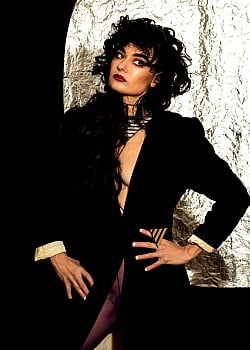 Kristeen Young image 2 of 3