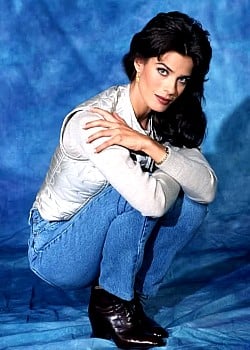 Kristian Alfonso image 2 of 4