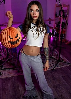 Kristina Rybalchenko image 3 of 3