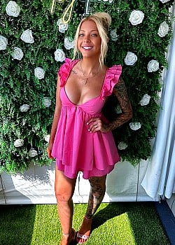 Kristina Williamson image 2 of 2