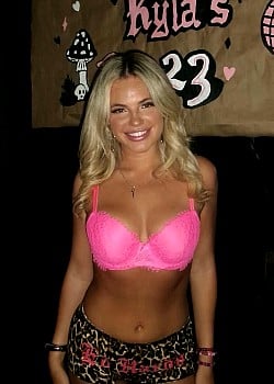 Kyla Deaver image 2 of 2