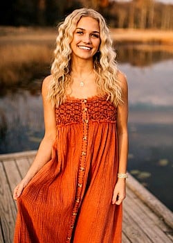 Kylie Caswell image 1 of 4