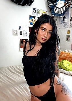 Kylie Khaoprachan image 1 of 4