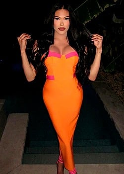 Kylie Young image 2 of 2