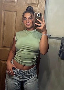 Lacey Ramsey image 3 of 4