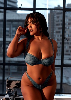 Lady Brown image 2 of 2