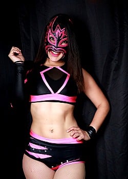 Lady Maravilla image 3 of 3
