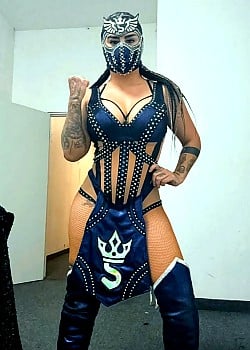 Lady Shani image 1 of 3
