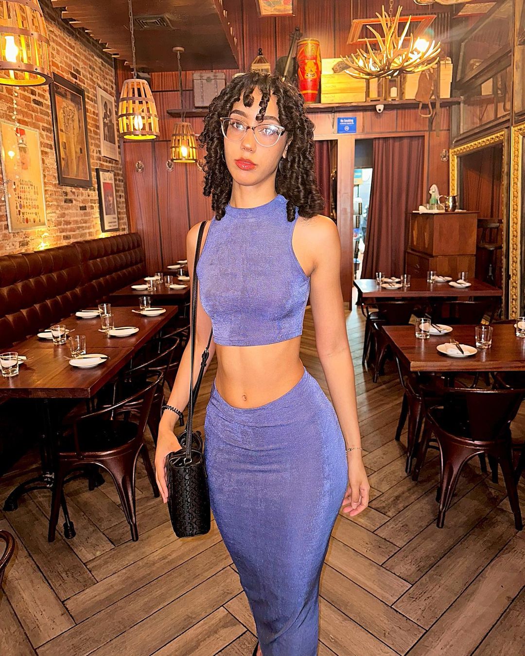 Lalayravo - Free pics, galleries & more at Babepedia