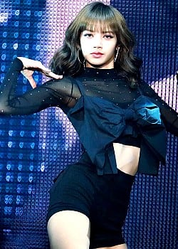 Lalisa Manoban image 4 of 4