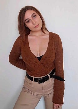 Lana Bosch image 2 of 4