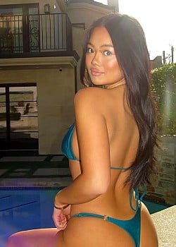 Lana Cheng image 3 of 4