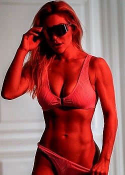 Lana Shine image 4 of 4