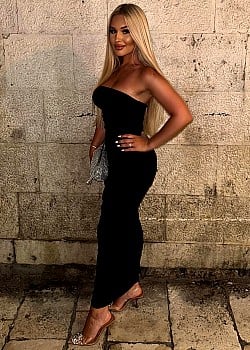 Lana Vidosevic image 2 of 3