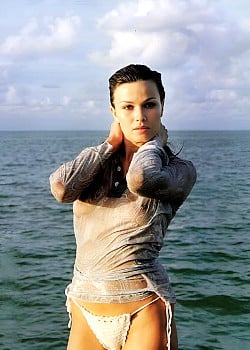 Larissa Bond image 1 of 3