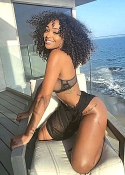 Lashae Monique image 2 of 4