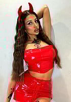 Laura Luxurydoll profile photo