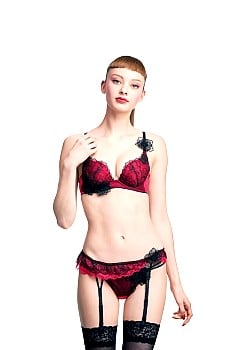 Laura Marosi image 2 of 4