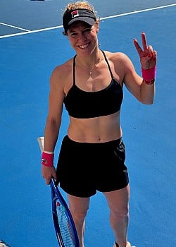 Laura Siegemund image 1 of 1