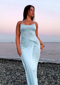 Laura Van Baelen