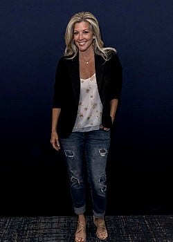 Laura Wright image 3 of 4