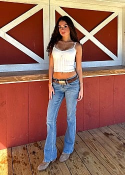 Lauren Aspyn image 1 of 4