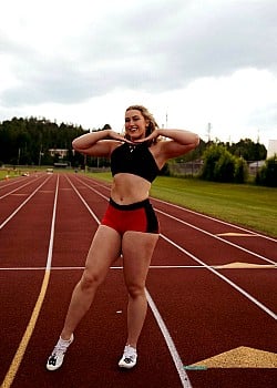 Lauren Brzozowski image 2 of 4