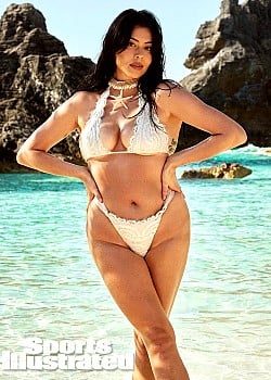 Lauren Chan image 2 of 3